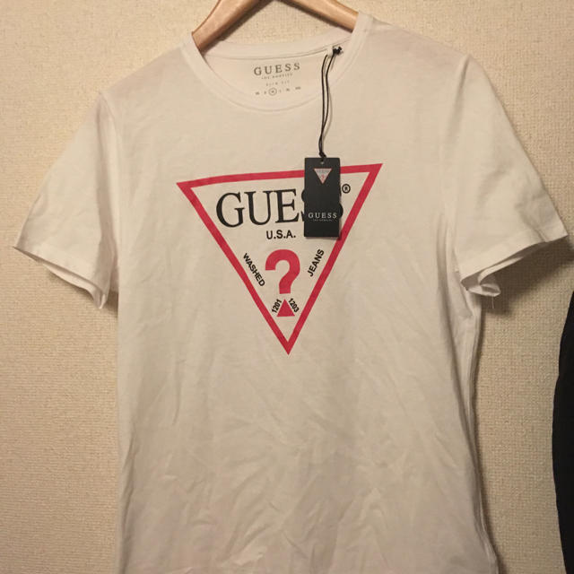 GUESS(ゲス)のGUESS tシャツ メンズのトップス(Tシャツ/カットソー(半袖/袖なし))の商品写真