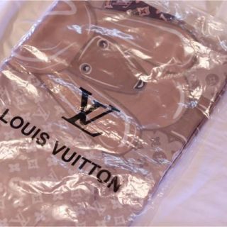 ルイヴィトン(LOUIS VUITTON)のLOUIS VUITTON ノベルティ  ストール(ストール/パシュミナ)