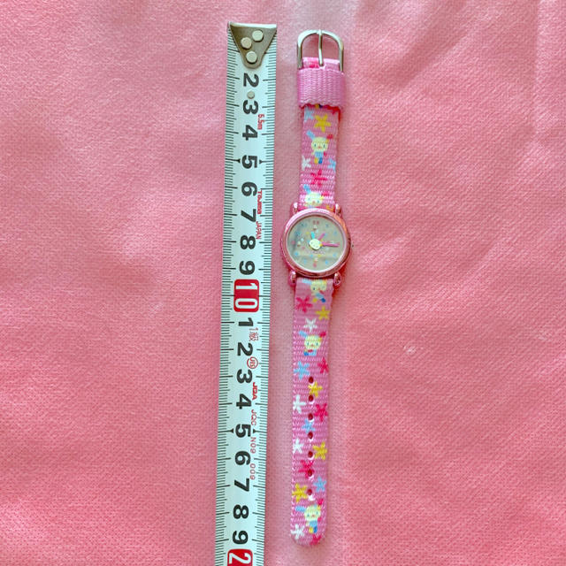 サンリオ(サンリオ)の子供用ピンクの腕時計 サンリオウサハナ USAHANA キッズ/ベビー/マタニティのこども用ファッション小物(腕時計)の商品写真