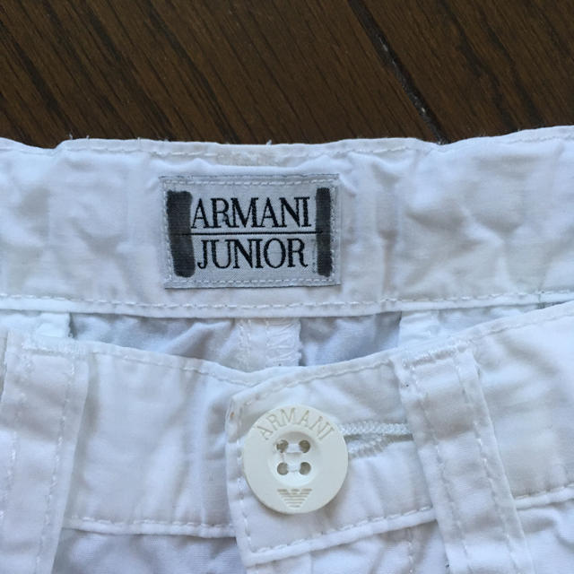 ARMANI JUNIOR(アルマーニ ジュニア)のショートパンツ 118cm。 キッズ/ベビー/マタニティのキッズ服男の子用(90cm~)(パンツ/スパッツ)の商品写真