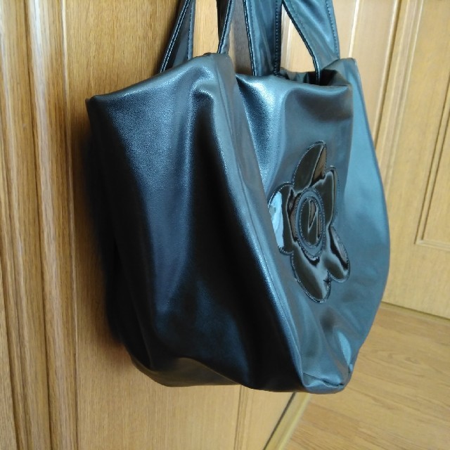 MARY QUANT(マリークワント)のマリークワントトートバッグ中古 レディースのバッグ(トートバッグ)の商品写真