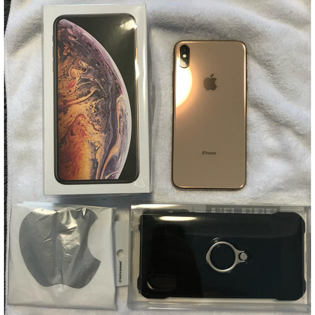 Apple(アップル)の【週末限定値下】 iPhone Xs Max 64GB SIMフリー ストア購入 スマホ/家電/カメラのスマートフォン/携帯電話(スマートフォン本体)の商品写真