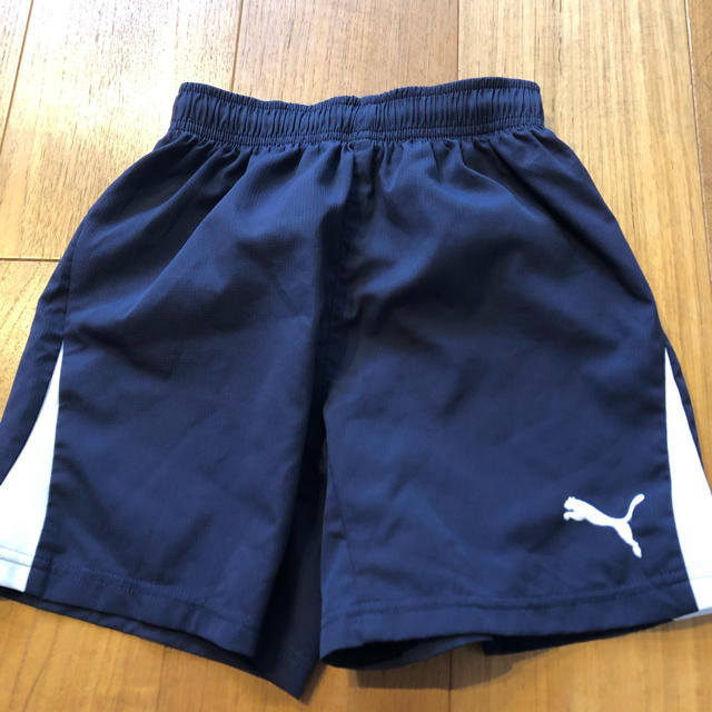 PUMA(プーマ)のスポーツ用ショートパンツ120 キッズ/ベビー/マタニティのキッズ服女の子用(90cm~)(パンツ/スパッツ)の商品写真