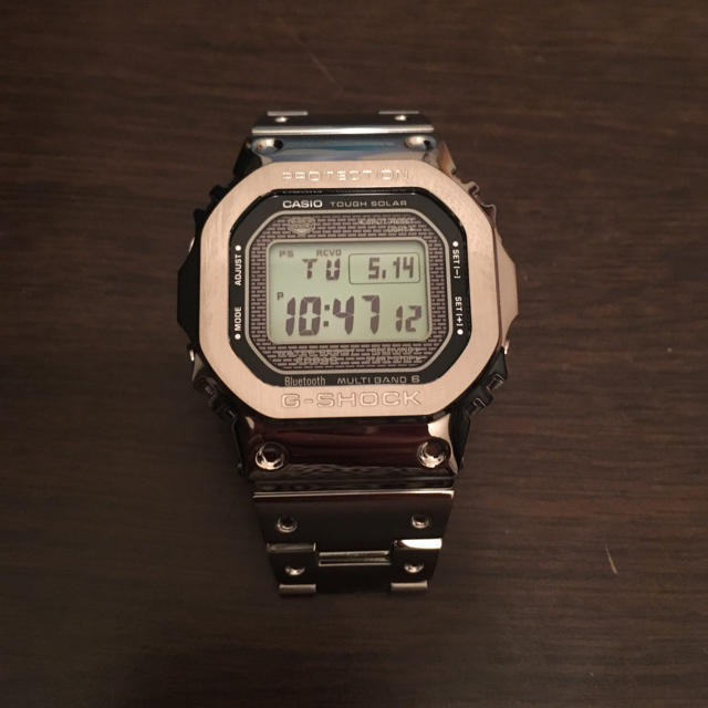 G-SHOCK(ジーショック)のg-shock フルメタル GMW-B5000D-1JF メンズの時計(腕時計(デジタル))の商品写真