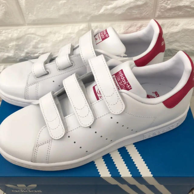 adidas(アディダス)の♡スタンスミス ベルクロ ピンク♡ レディースの靴/シューズ(スニーカー)の商品写真