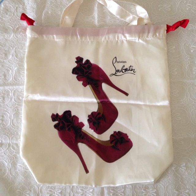 Christian Louboutin(クリスチャンルブタン)のルブタン＆25ans シューズバッグ レディースのファッション小物(ポーチ)の商品写真