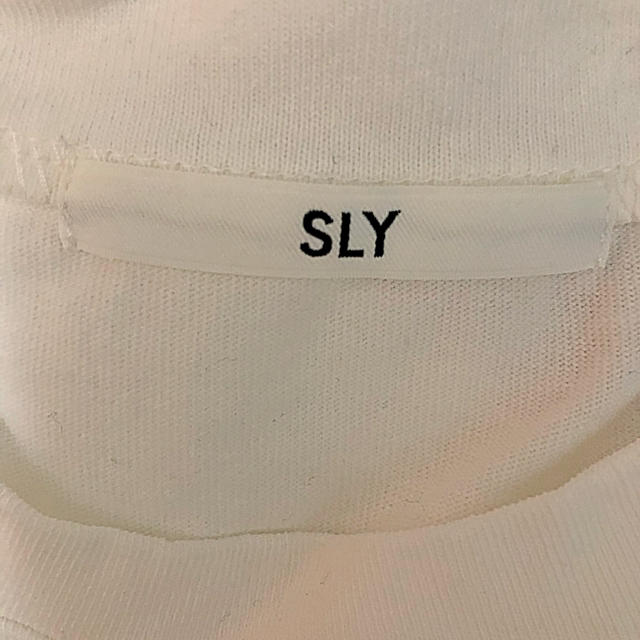 SLY(スライ)のSLY Tシャツワンピ レディースのトップス(Tシャツ(半袖/袖なし))の商品写真