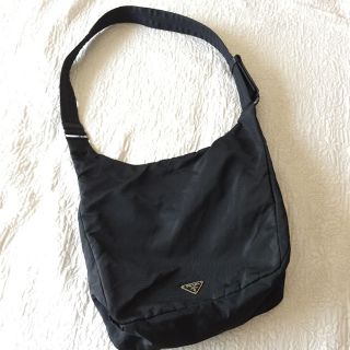 プラダ(PRADA)のPRADAの黒ナイロンショルダー(ショルダーバッグ)