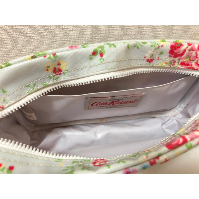 Cath Kidston(キャスキッドソン)のCath Kidston キャスキッドソン ポーチ  レディースのファッション小物(ポーチ)の商品写真