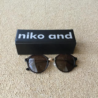 ニコアンド(niko and...)のniko and×Jinsコラボサングラス(サングラス/メガネ)
