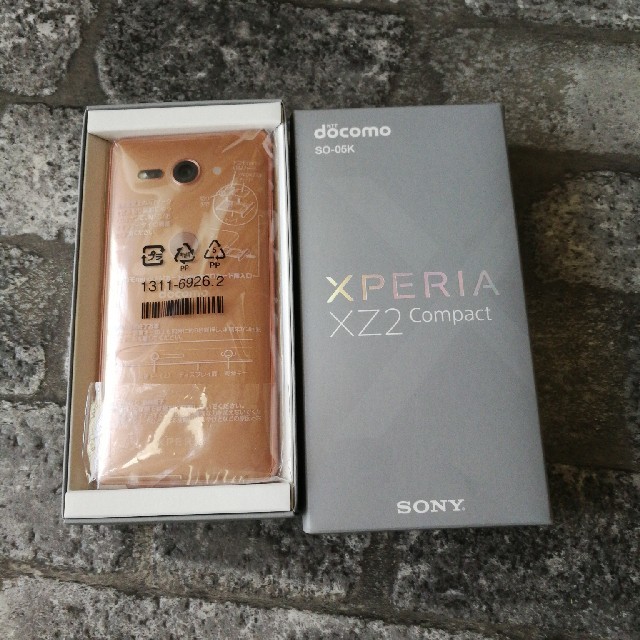 新品 Xperia XZ2 Compact SO-05K ピンク ドコモ - スマートフォン本体