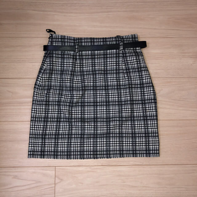 salire(サリア)のミニスカート レディースのスカート(ミニスカート)の商品写真