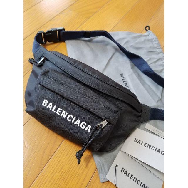 Balenciaga(バレンシアガ)のBALENCIAGA バレンシアガ Wheel ベルト バッグ Black メンズのバッグ(ショルダーバッグ)の商品写真