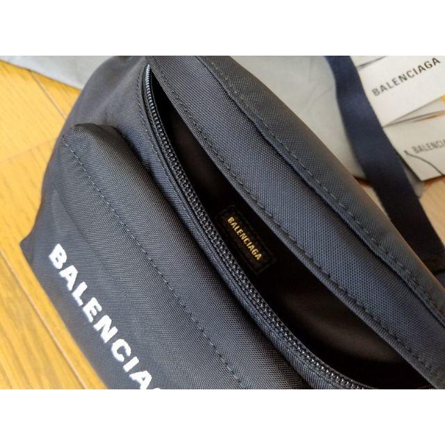 Balenciaga(バレンシアガ)のBALENCIAGA バレンシアガ Wheel ベルト バッグ Black メンズのバッグ(ショルダーバッグ)の商品写真