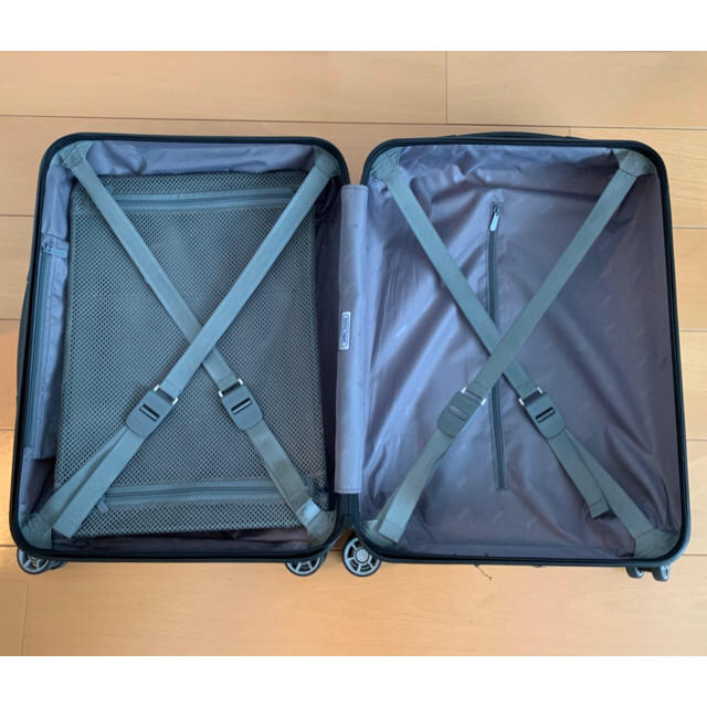 RIMOWA - 激レア!日本未発売 リモワ白✖️黒ハワイ直営店限定!RIMOWA