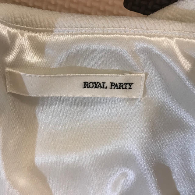 ROYAL PARTY(ロイヤルパーティー)のロイヤルパーティー ホワイト ワンピース レディースのワンピース(ミニワンピース)の商品写真