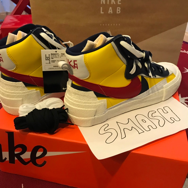 NIKE(ナイキ)のSacai× Blazer yellow 30cm メンズの靴/シューズ(スニーカー)の商品写真