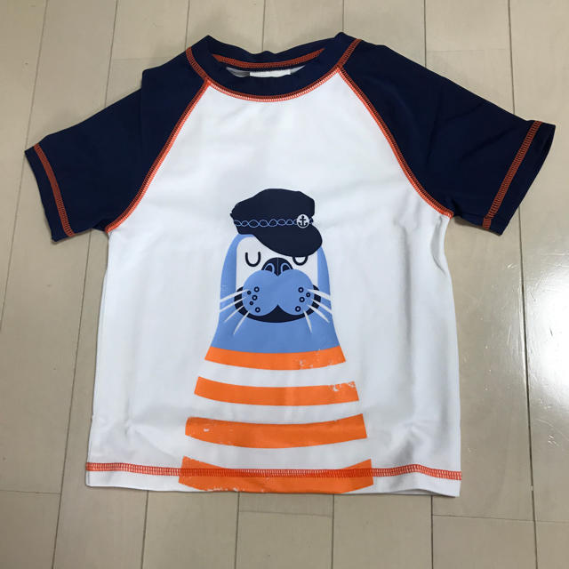 GYMBOREE(ジンボリー)の[新品]クレイジー8 (3T)95cmラッシュガード水着セット  キッズ/ベビー/マタニティのキッズ服男の子用(90cm~)(水着)の商品写真