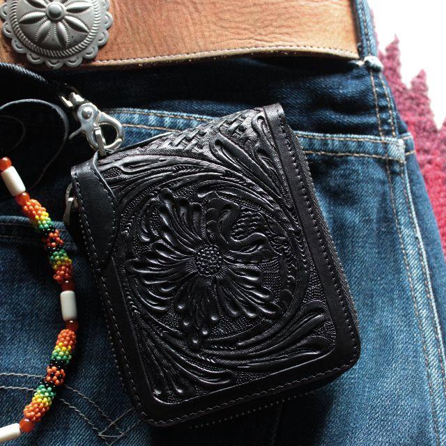 *Leather carving Wallet