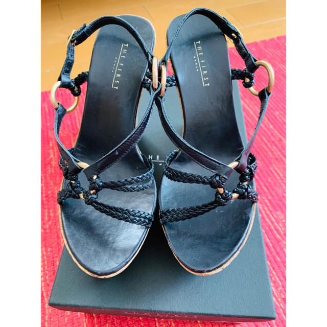 THE FIRST(ザファースト)のTHE FIRST WOMAN ウェッジソールサンダル レディースの靴/シューズ(サンダル)の商品写真