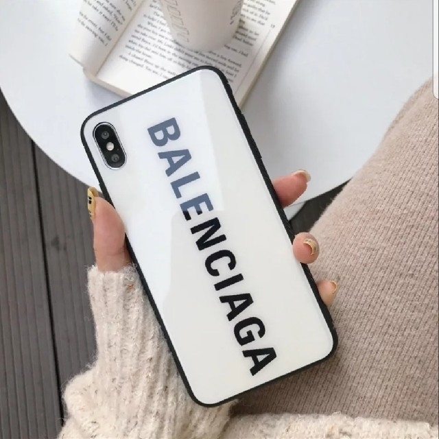 Balenciaga - iPhone XR ケース　ホワイトの通販 by raise shop｜バレンシアガならラクマ