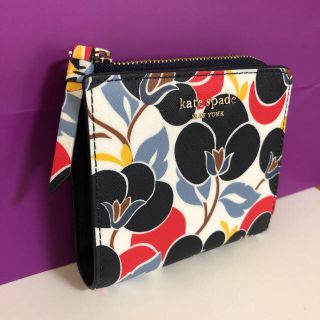 ケイトスペードニューヨーク(kate spade new york)の【2019 春夏 新作】ケイトスペード ボタニカル柄 折財布(財布)