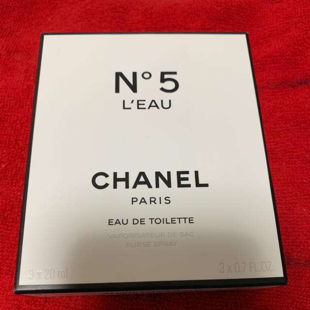 CHANEL N°5 L’EAU