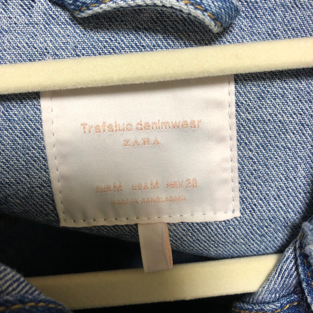 ZARA(ザラ)のデニム ジャケット ZARA レディースのジャケット/アウター(Gジャン/デニムジャケット)の商品写真