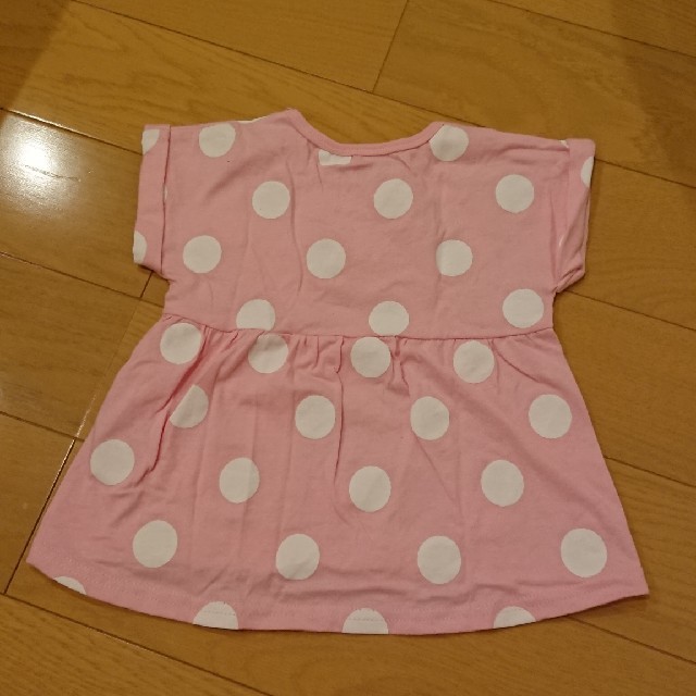 西松屋(ニシマツヤ)の美品♪90㎝ Tシャツ キッズ/ベビー/マタニティのキッズ服女の子用(90cm~)(Tシャツ/カットソー)の商品写真