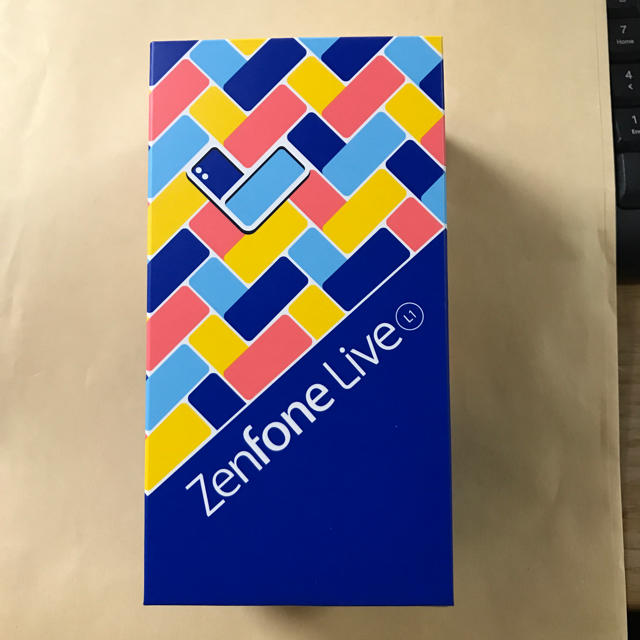 新品未開封 Zenfon Live 販売店保証レシート付き