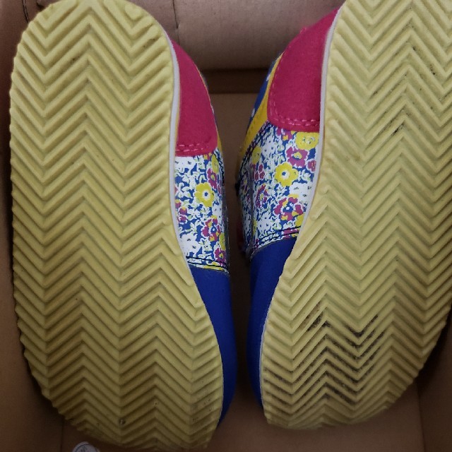 靴 キッズ/ベビー/マタニティのベビー靴/シューズ(~14cm)(スニーカー)の商品写真