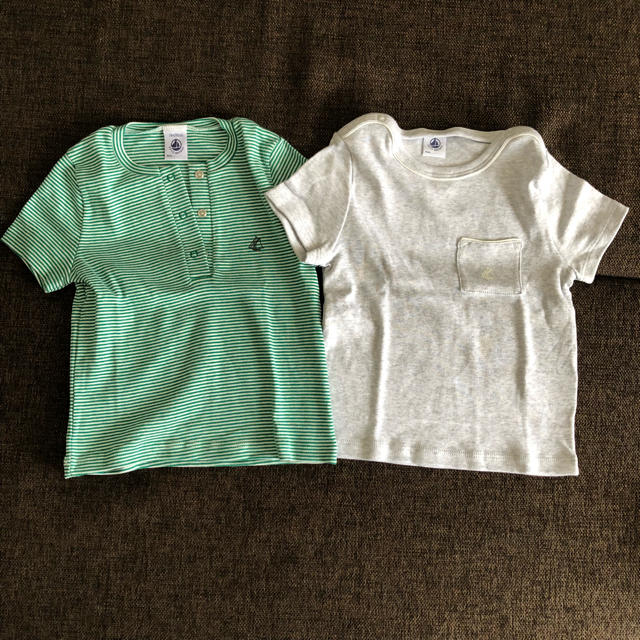 PETIT BATEAU(プチバトー)の【新品】PETIT BATEAU プチバトー 24m/86cm Tシャツ キッズ/ベビー/マタニティのベビー服(~85cm)(Ｔシャツ)の商品写真