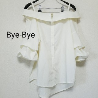 バイバイ(ByeBye)のBye-bye ブラウス(シャツ/ブラウス(半袖/袖なし))