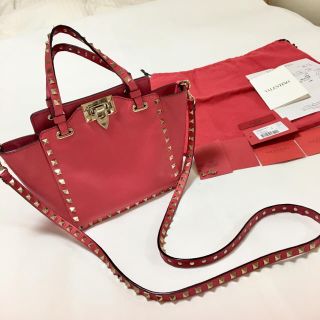 ヴァレンティノガラヴァーニ(valentino garavani)の正規品 バレンティノ ロックスタッズ バッグ 使用感ありの為格安！(ショルダーバッグ)