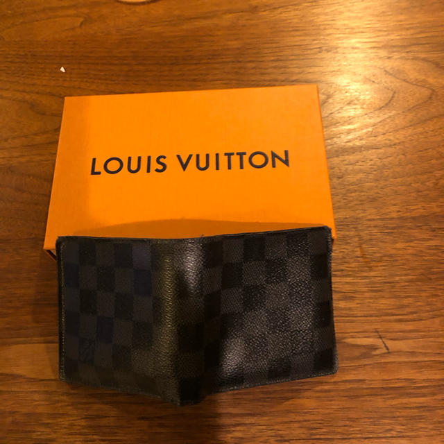 LOUIS VUITTON(ルイヴィトン)のルイヴィトン メンズ 財布 メンズのファッション小物(折り財布)の商品写真