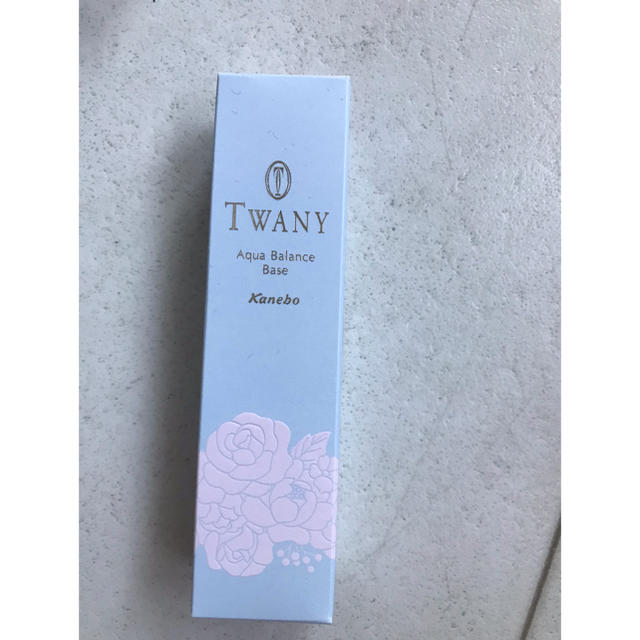 TWANY(トワニー)の新品 トワニー アクアバランス ベース  化粧下地 k コスメ/美容のベースメイク/化粧品(化粧下地)の商品写真