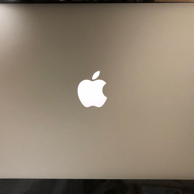 Mac (Apple) - 【美品】MacBook Air 13インチ 2018年購入