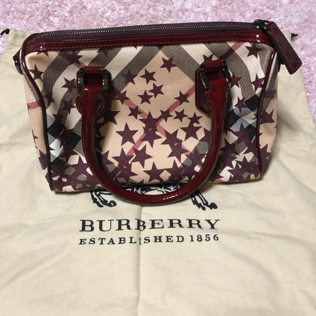 BURBERRY(バーバリー)のバーバリー ボストンバック 星 レディースのバッグ(ボストンバッグ)の商品写真