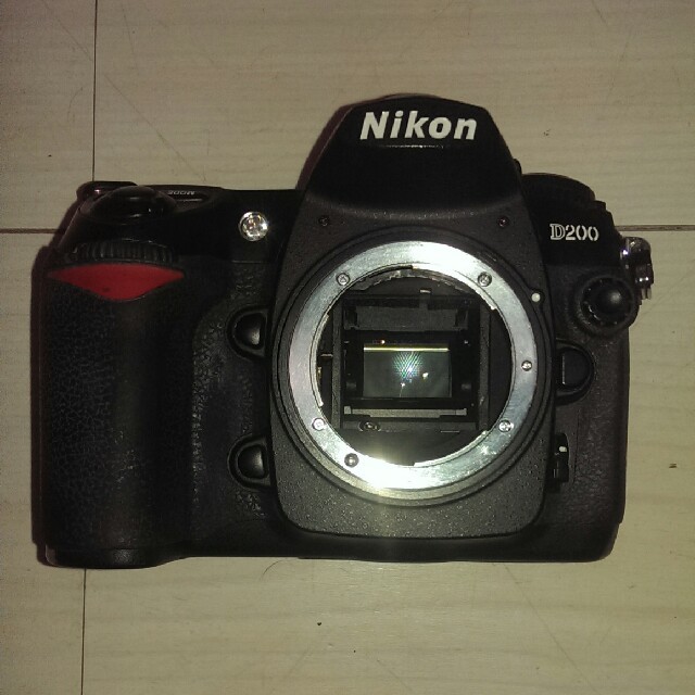 Nikon　D200