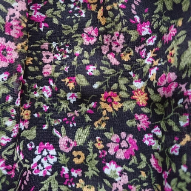 HONEYS(ハニーズ)の花柄スカート レディースのスカート(ミニスカート)の商品写真