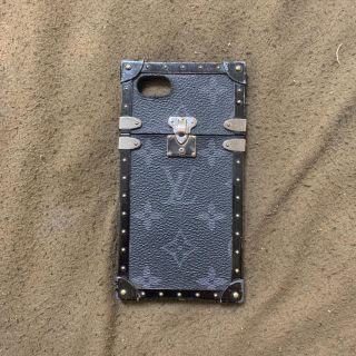 ルイヴィトン(LOUIS VUITTON)のルイヴィトンアイトランクスマホケース(iPhoneケース)