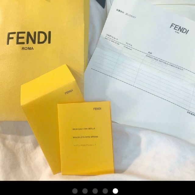 【美品FENDI バングル fendista】