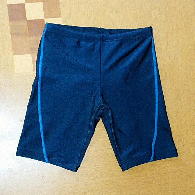 AEON(イオン)の《ace68K様専用》スクール水着2枚セット キッズ/ベビー/マタニティのキッズ服男の子用(90cm~)(水着)の商品写真