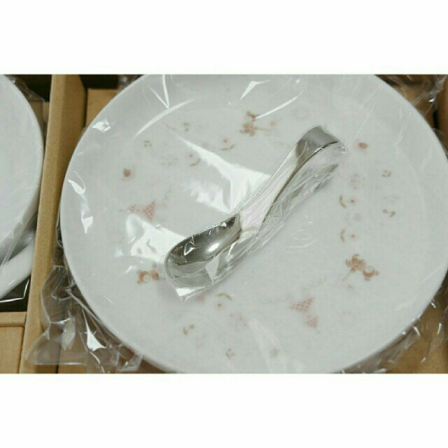 Noritake(ノリタケ)のノリタケ　Noritake ベビー食器　セット　ライトステップ　ピンク キッズ/ベビー/マタニティの授乳/お食事用品(離乳食器セット)の商品写真