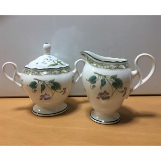 ノリタケ(Noritake)のシュガーポット&ミルクピッチャー(テーブル用品)