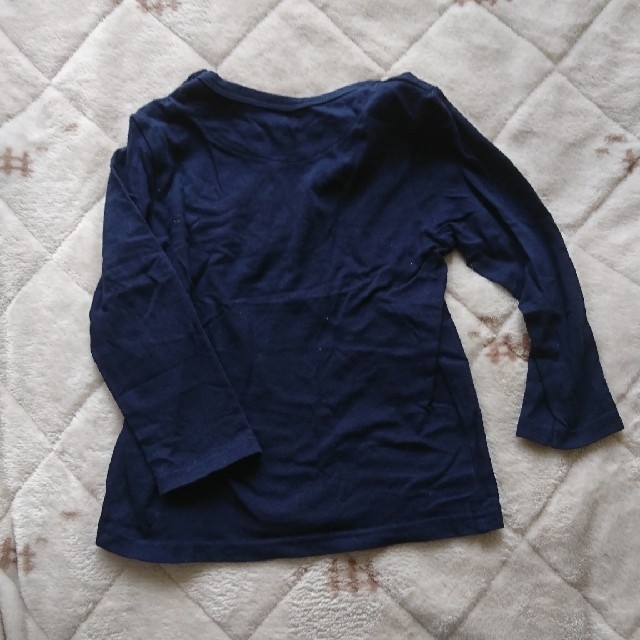 UNIQLO(ユニクロ)のロングTシャツ キッズ/ベビー/マタニティのキッズ服男の子用(90cm~)(Tシャツ/カットソー)の商品写真