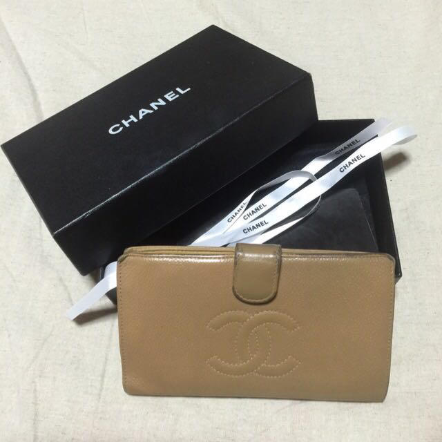 CHANEL(シャネル)の☆お値下げしました☆シャネル長財布 レディースのファッション小物(財布)の商品写真