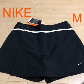 ナイキ(NIKE)の新品未使用 ナイキ  スカート(Tシャツ/カットソー(半袖/袖なし))