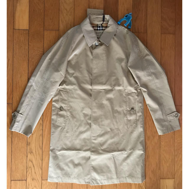 BURBERRY(バーバリー)の【新品】Burberry カムデン カーコート 48 メンズのジャケット/アウター(ステンカラーコート)の商品写真