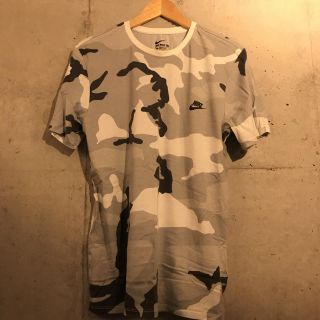 ナイキ(NIKE)のNIKE 半袖 Tシャツ カモ 迷彩 トレーニング jordan ジョーダン(トレーニング用品)